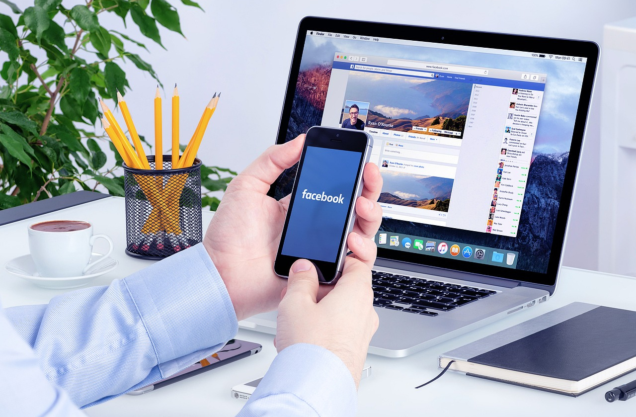 Hướng dẫn chi tiết cách xác thực tài khoản Facebook từ 25/12 theo quy định mới